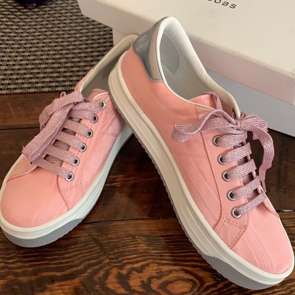 Brand New Marc Jacobs Pink Tennis shoes